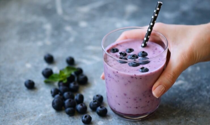 blueberry banana smoothie