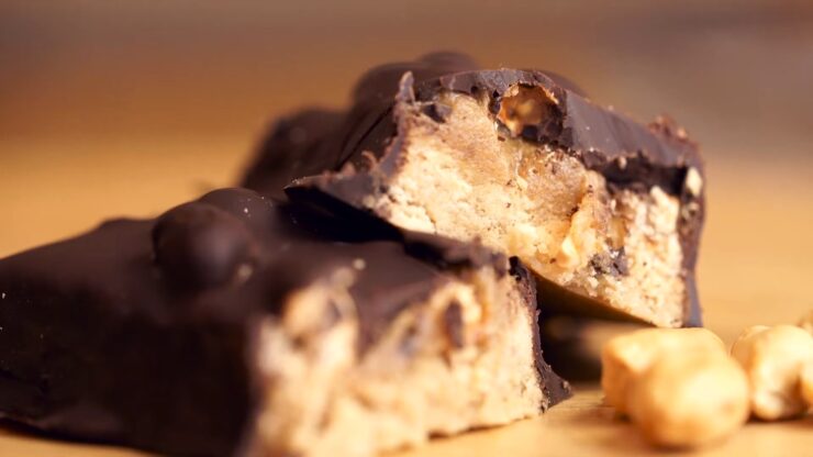 Vegan Snickers Protein Bars