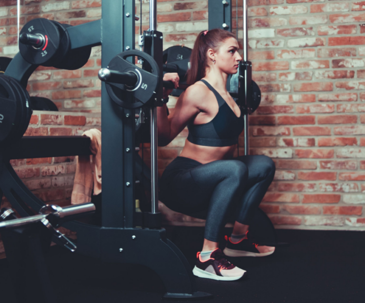 8 Best Tips & Techniques of How to Deadlift on a Smith Machine 2021 - Top Guide 2 Deadlift in a Smith Machine