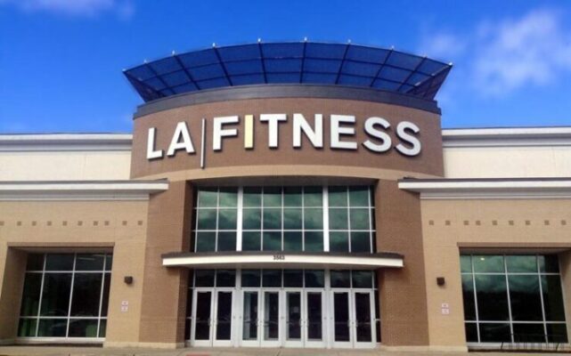 la fitness holiday schedule