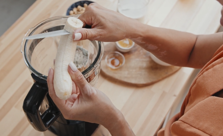 vegan coconut banana smoothie