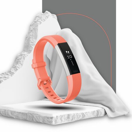 Fitbit Alta HR