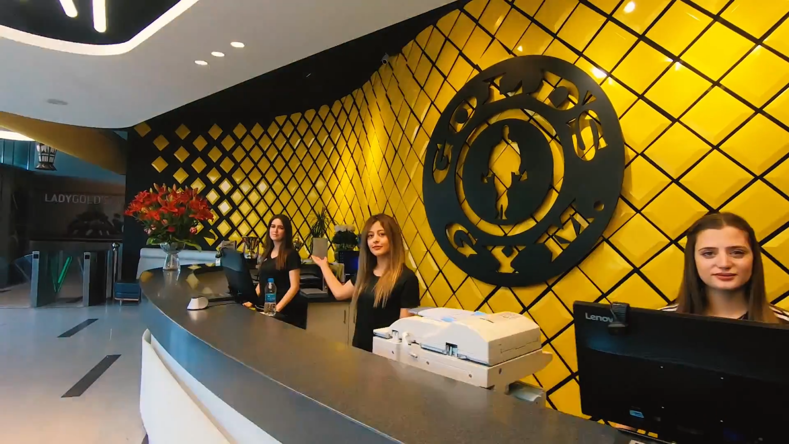 Gold's Gym Membership Costs 2024 Top Affordable Price