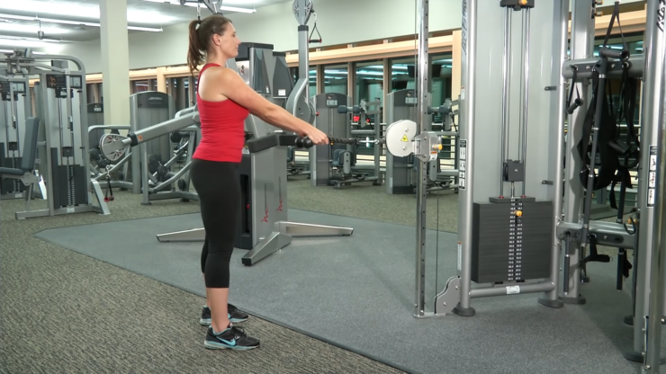 cable squat row - LA Fitness